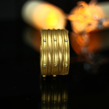Gold-Bangles-design-6.jpg