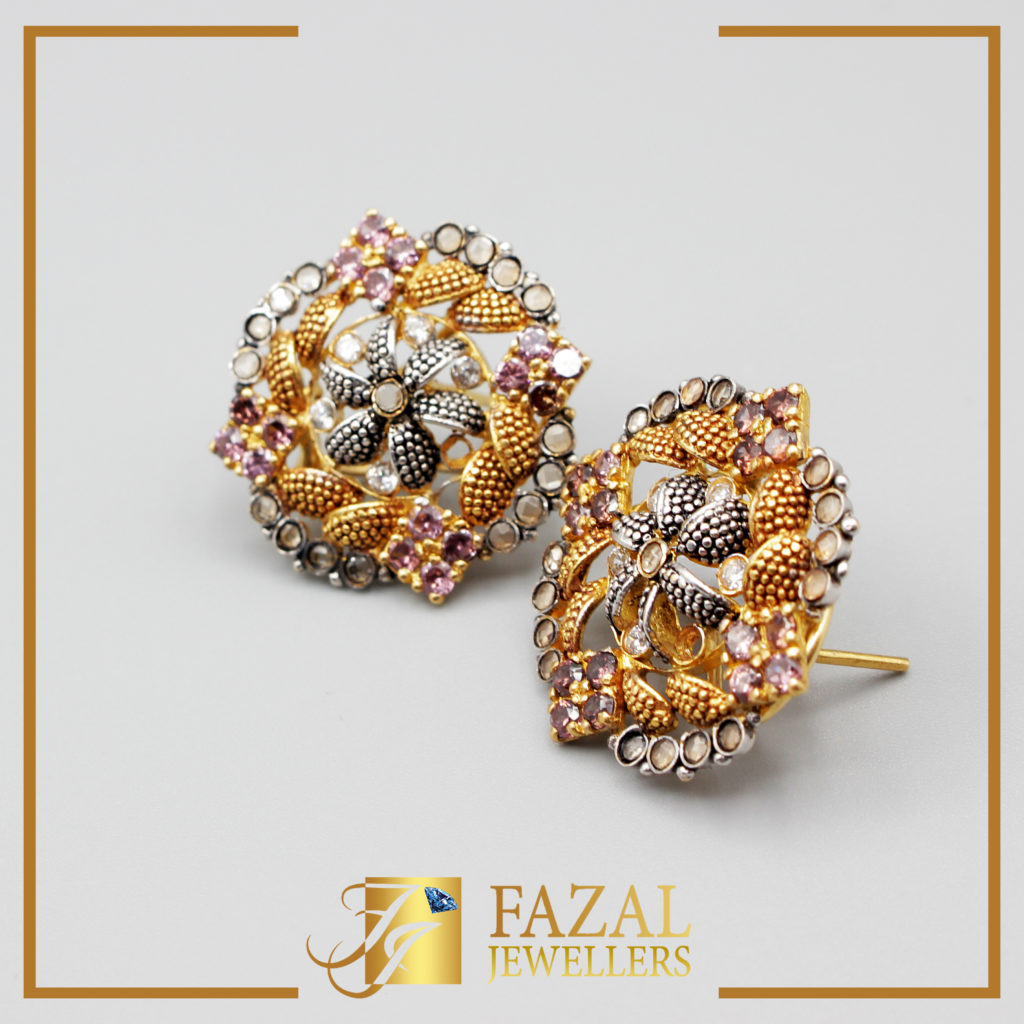 gold earring designs indian daily wear jewelry | Simple Light Weight #Gold # Earring Desig… | Gold earrings designs, Silver wedding jewelry, Minimalist  earrings gold