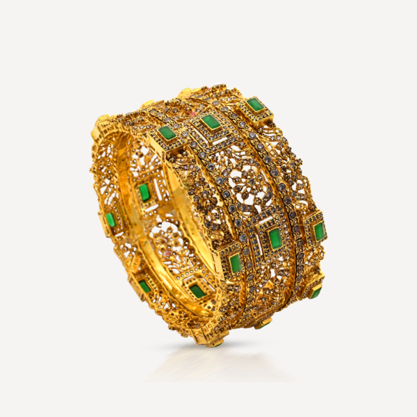 Gold Kara - Image 3