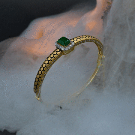 Gold Kara
